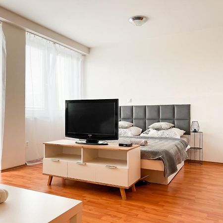 Simcity 3 I City Centre & Free Parking 24H Self Check-In Banská Bystrica Exteriér fotografie